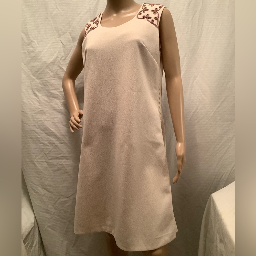Cream Dress & Jacket Set - Picture 3 of 12